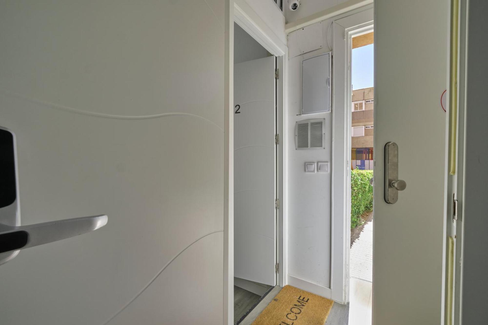 Centricos Con Jacuzzi Y Netflix * Madrid